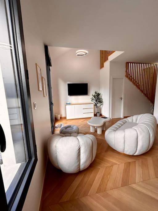 Maison Cosy, Grand Paris, A 3 Minutes Du Metro Villejuif Bagian luar foto