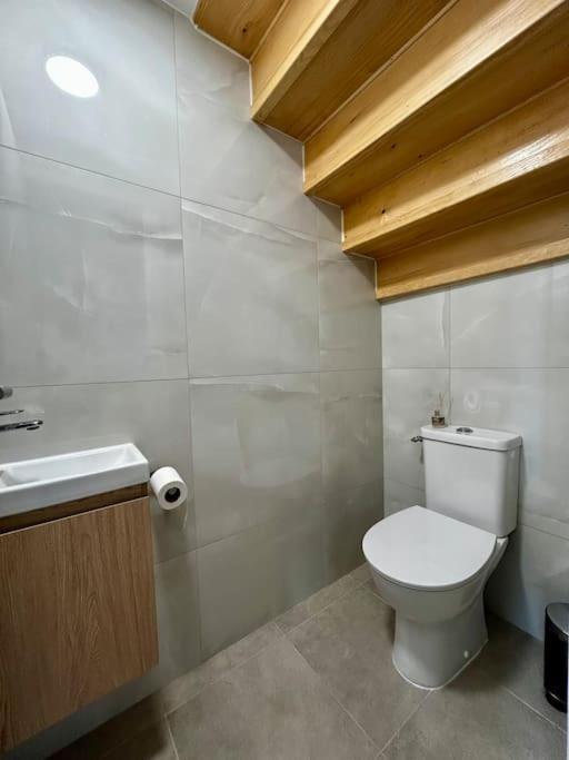Maison Cosy, Grand Paris, A 3 Minutes Du Metro Villejuif Bagian luar foto